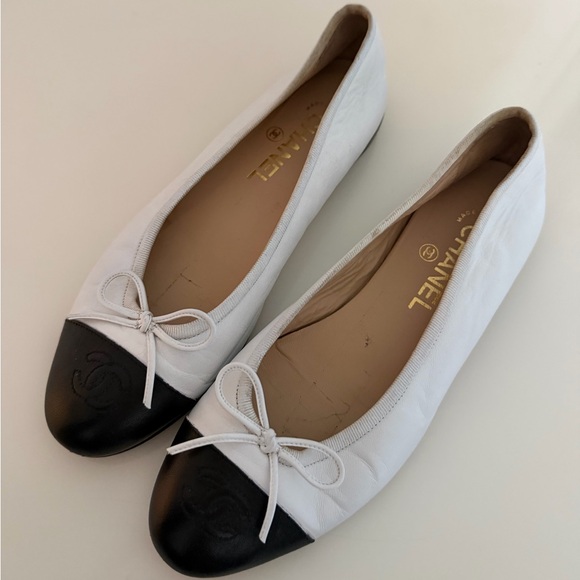 CHANEL Shoes - CHANEL Women's Black and White Flats